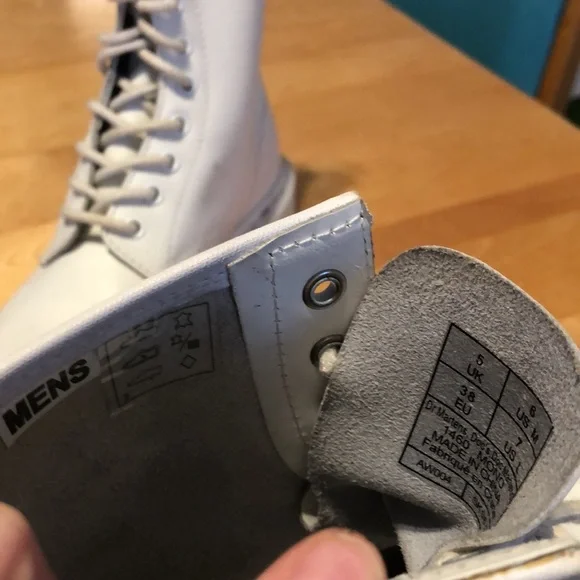 All white matte doc martens - Picture 6 of 11